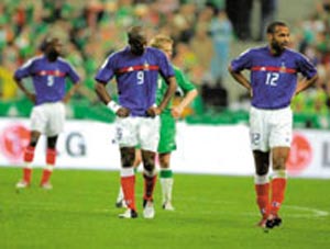 دشواری های فرانسه در راه جام جهانی