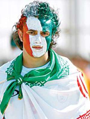 جنون فوتبال و سهم ایرانیان