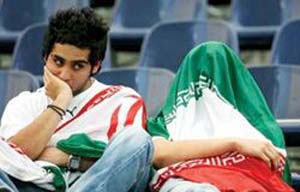 نگذارید فوتبال ایران بمیرد