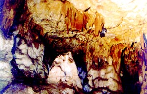 گردش در غارهای ایران