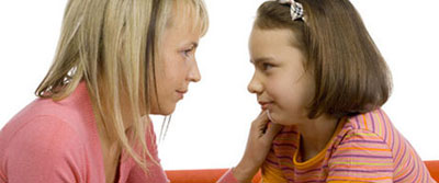 اشتباهاتی که والدین در حرف زدن با فرزندانشان مرتکب می شوند