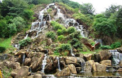 آبشار شیطان کوه زیبایی و عظمت عکس
