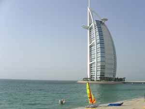 دبی, توصیه های اقامت