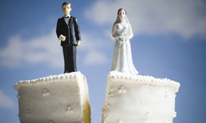 طلاق,حقی با اما و اگرهای فراوان