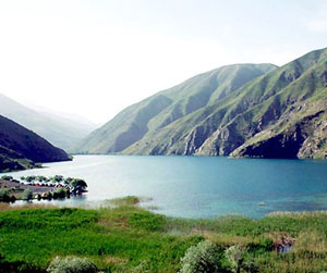 ۱۰ دریاچه شگفت انگیز ایران