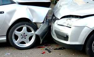 نقش بیمه در کاهش حوادث رانندگی