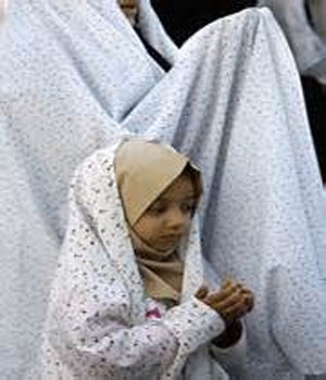 رمضان ماه تربیت دینی کودکان