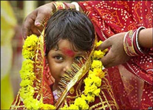 عروسان خردسال هندی اسیر سنت