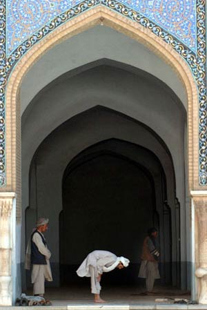 نماز و قرآن, عربی یا غیرعربی