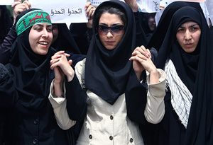 ایرادها و اشکال ها نسبت به مساله حجاب