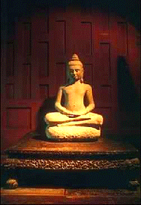 چه كسی به بودا شبیه تر است