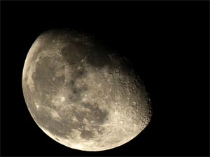 ماه, همچنان پر رمز و راز برای دانشمندان