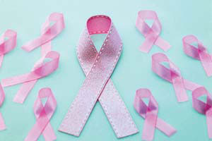 عوامل موثر در بروز سرطان سینه