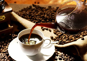 نوشیدن قهوه مفید است یا مضر