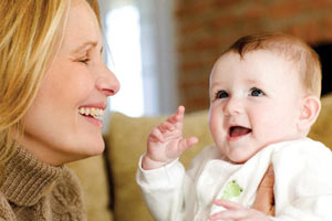پاسخ به پرسش های مادران شاغل درباره شیردهی به نوزاد