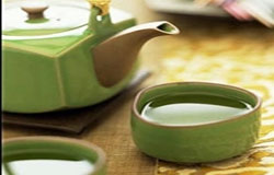 چای سبز این بار برای سلامت دهان و دندان