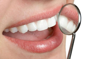 از معاینه دوره ای دندان ها غافل نشوید