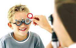 اهمیت معاینات چشمی در کودکی