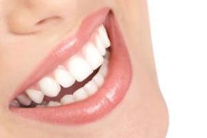 عادات کوچک اما مضر برای دندان ها کدامند