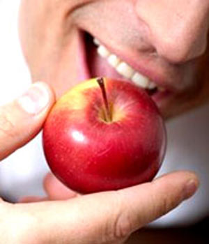 دندان های سالم با تغذیه سالم