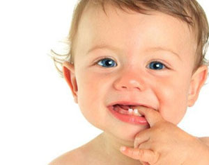 مراقبت نخستین دندان های کودکتان باشید