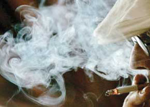 خطر همنشینی با سیگاری ها