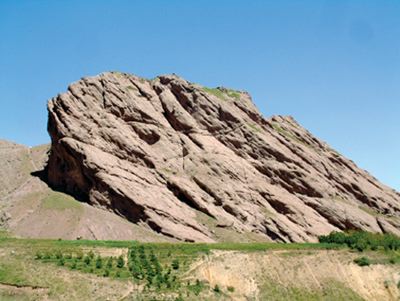 طبیعت و تاریخ در الموت