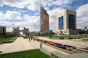 معنی لفظی ایرانی و سکایی نام شهر آلما آتا پایتخت قزاقستان