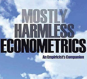 اقتصادسنجی کم خطر Mostly Harmless Econometrics