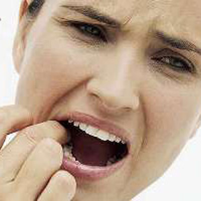 چگونه آفت دهان را درمان کنیم؟