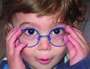 توصیه هایی درباره انتخاب عینک برای کودکان