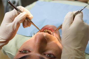 درمان فاصله‌های بین دندانی