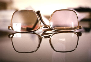 چند نکته مهم در مورد نگهداری عینک
