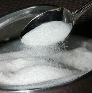 هشدار کارشناسان درباره مصرف شکر