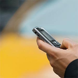 ۵ راه کار ساده برای جلوگیری ازتماس اشعه تلفن همراه به بدن
