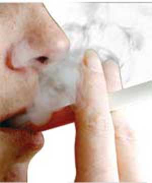 سیگاری های مبتلا به سرطان، درد بیشتری می کشند