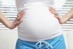 چه مقدار افزایش وزن در زمان بارداری طبیعی است؟