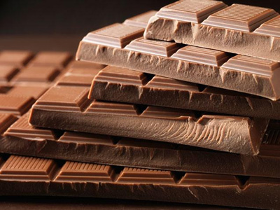 تاثیر مصرف زیاد شکلات بر سلامت کودکان