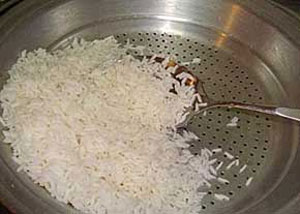 برنج آبکش هم چاق می‌کند