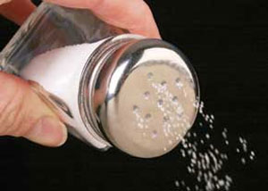 مصرف نمک در بیماری‌های قلب و عروق