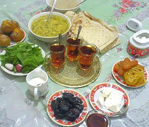 برنامه غذایی روزه داران در ماه مبارک رمضان