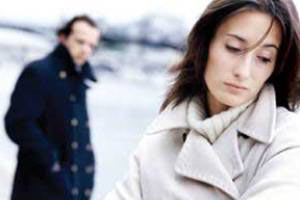 هشدار به مردان متاهل: شادتر بودن از همسر می‌تواند باعث طلاق شود