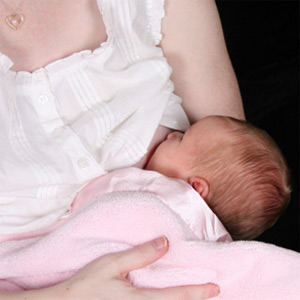 شیر مادر علیه اسهال کودک