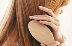 تنها راه کاهش آسیب در موهای رنگ‌شده