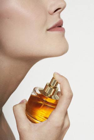 چگونه ماندگاری بوی عطر را زیادتر کنیم
