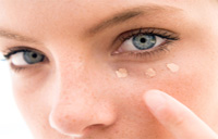 درمان های خانگی برای حلقه های سیاه زیر چشم