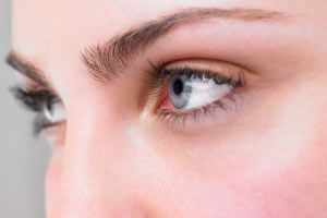 روشهایی ساده برای رفع کبودی دور چشم