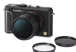 Panasonic LX۳