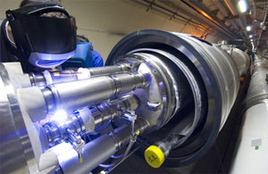 شروع به کار مجدد LHC  انتهای ماه ژوئن ۲۰۰۹