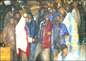۲۹ دسامبر ۲۰۰۵ ـ هجوم پنج هزارپلیس مصری به آوارگان سودانی، مقابل دفتر پناهندگان سازمان ملل و قتل ۲۰ تن از آنان!